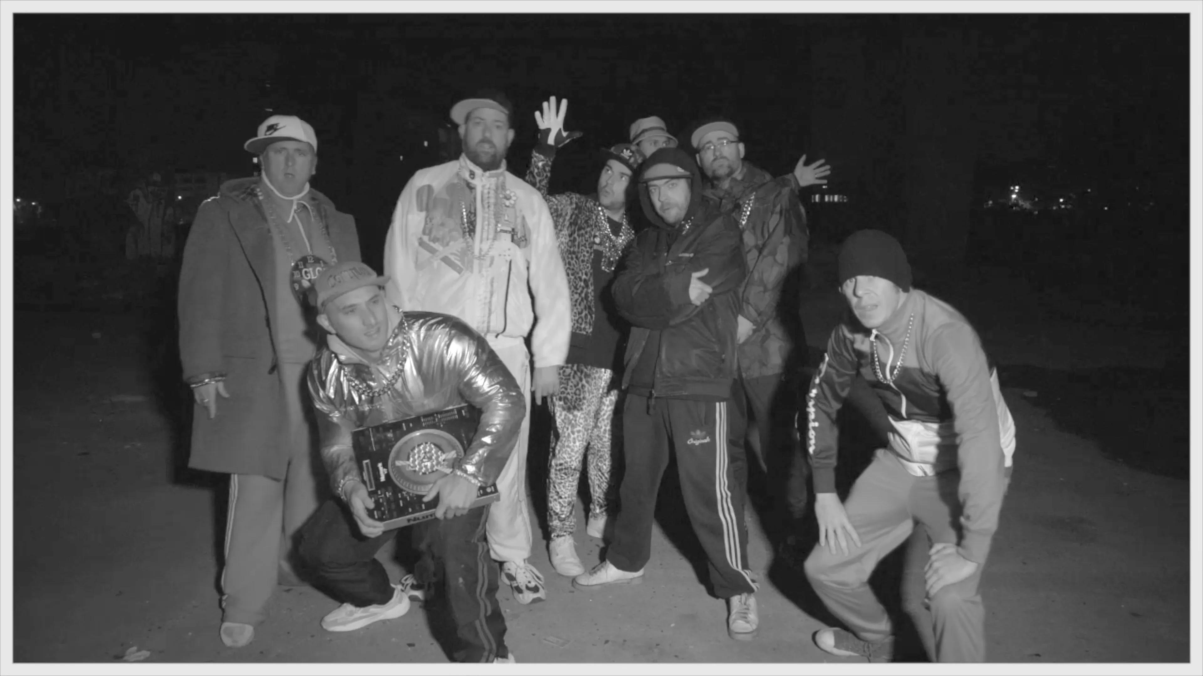 Loco - Goldie Lookin Chain - Image Gallery 3 - WEBP.webp