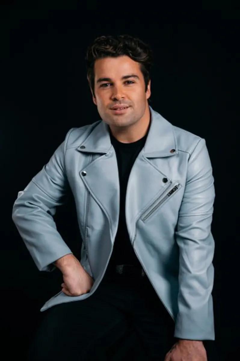 Loco - Joe McElderry - Image Gallery 1 - WEBP.webp